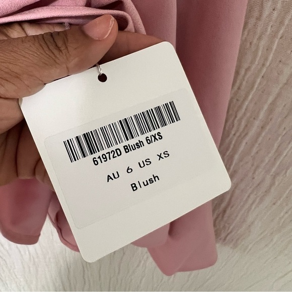 Selfie Leslie Blush Ruffle Sleeve Dress size XS - Picture 8 of 10